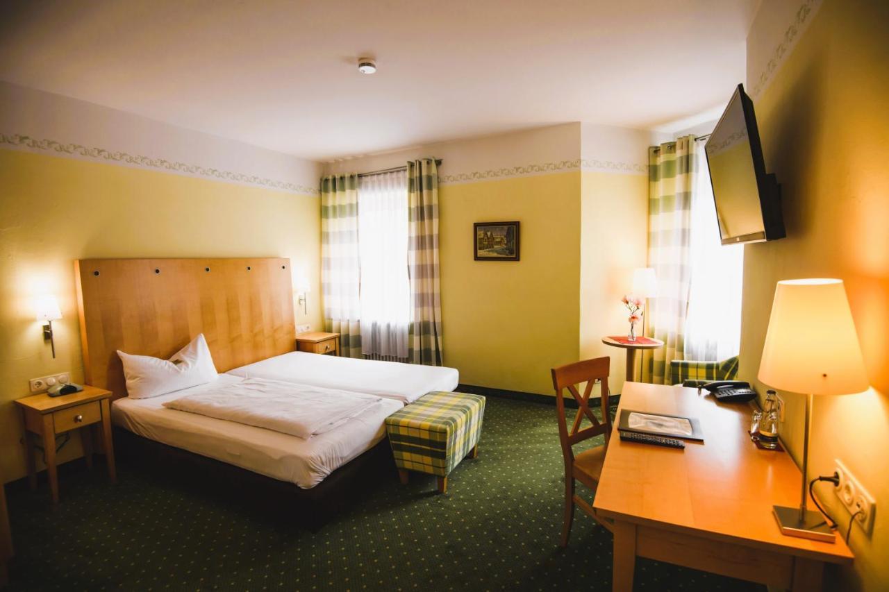 Hotel Rosenheimer Hof Траунштайн Экстерьер фото